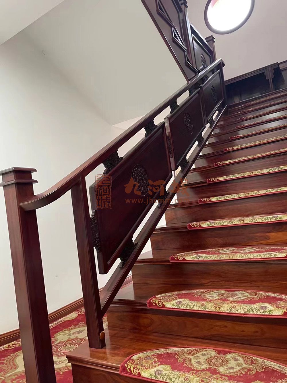 �źӳ�ԭľ¥��